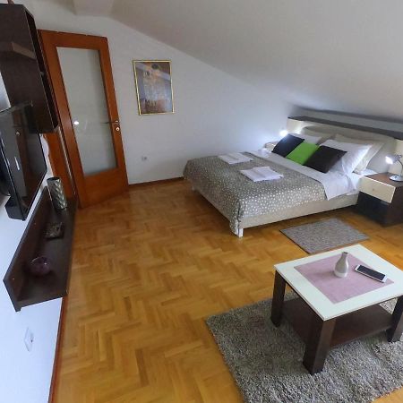 Apartman Zenit Vrnjacka Banja Luaran gambar